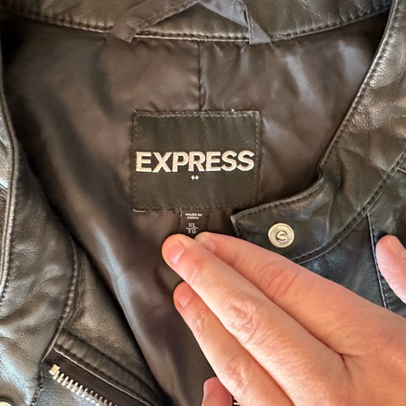 Express Black Faux Leather Jacket size XL - Picture 3 of 5
